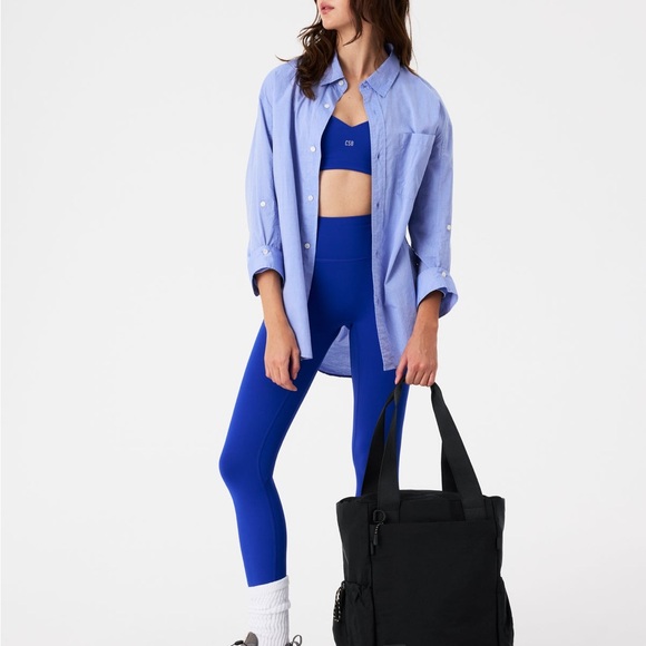 Beis The Sport Tote in Black - Picture 7 of 7